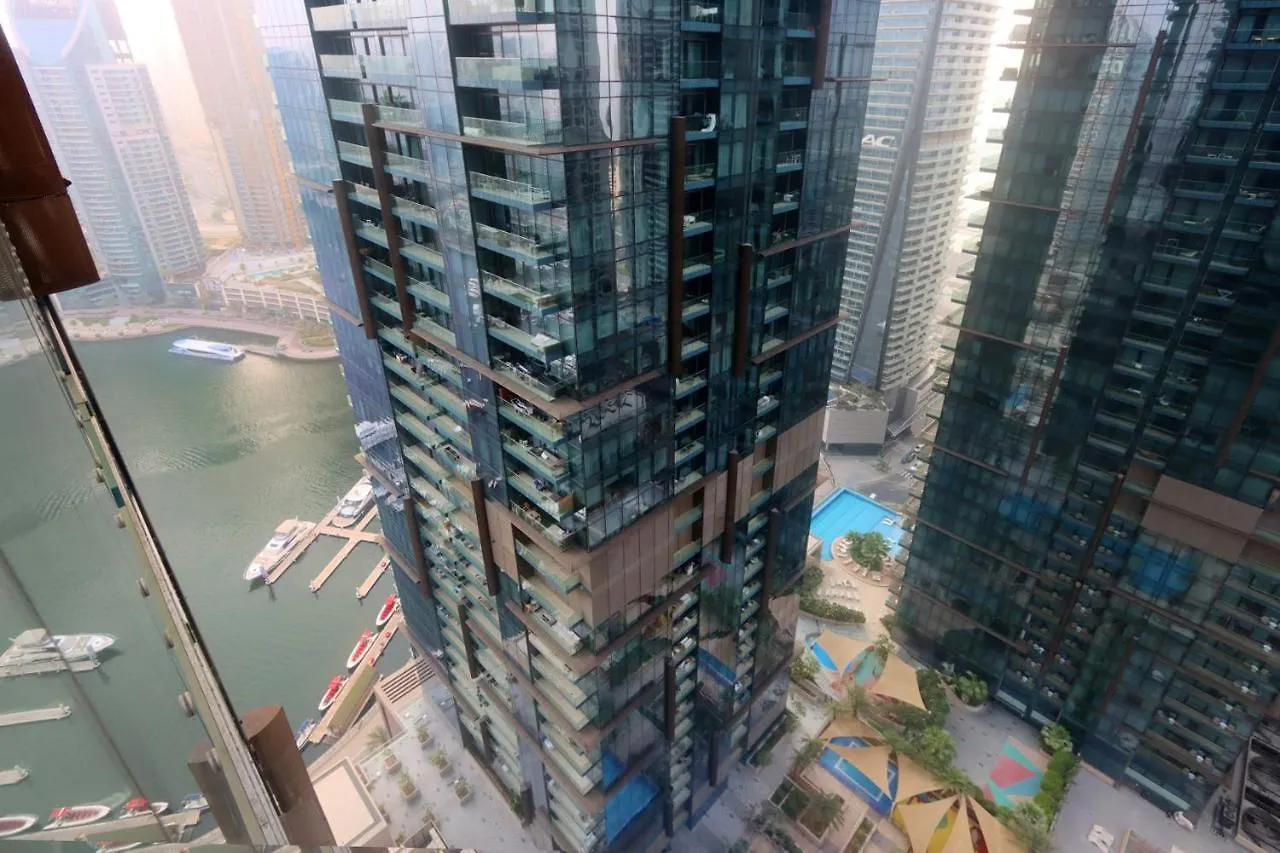 Luxury 2Br Waterfront Oasis In Marinagate - Livbnb Dubai