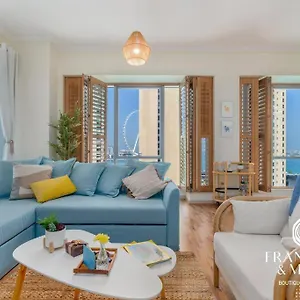 Boutique Sea Views - Marina Apartment