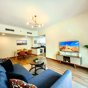 1 Bedroom Renovated In Marina Diamond 3 Close To Tram And Metro Apartment