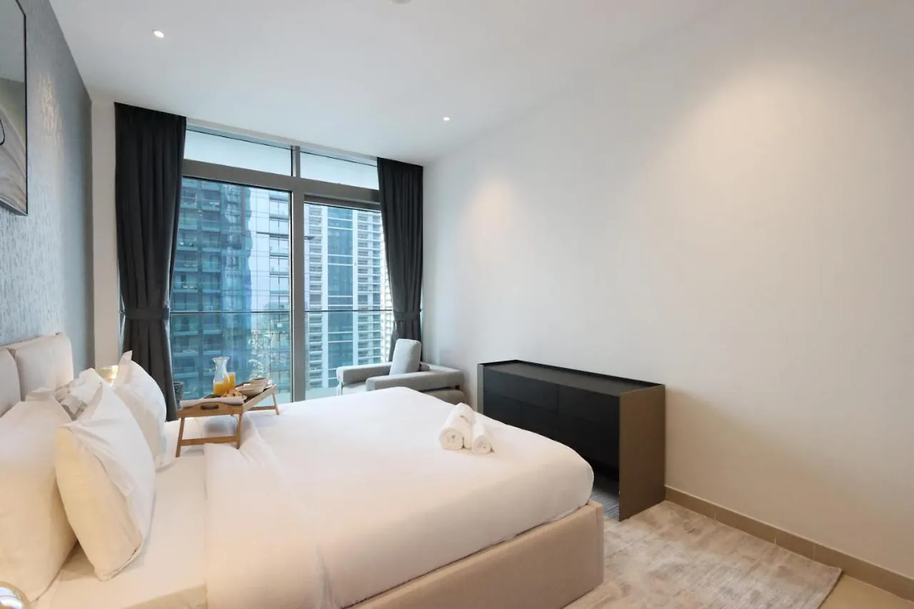 Apartment Luxury 2Br Waterfront Oasis In Marinagate - Livbnb Dubai