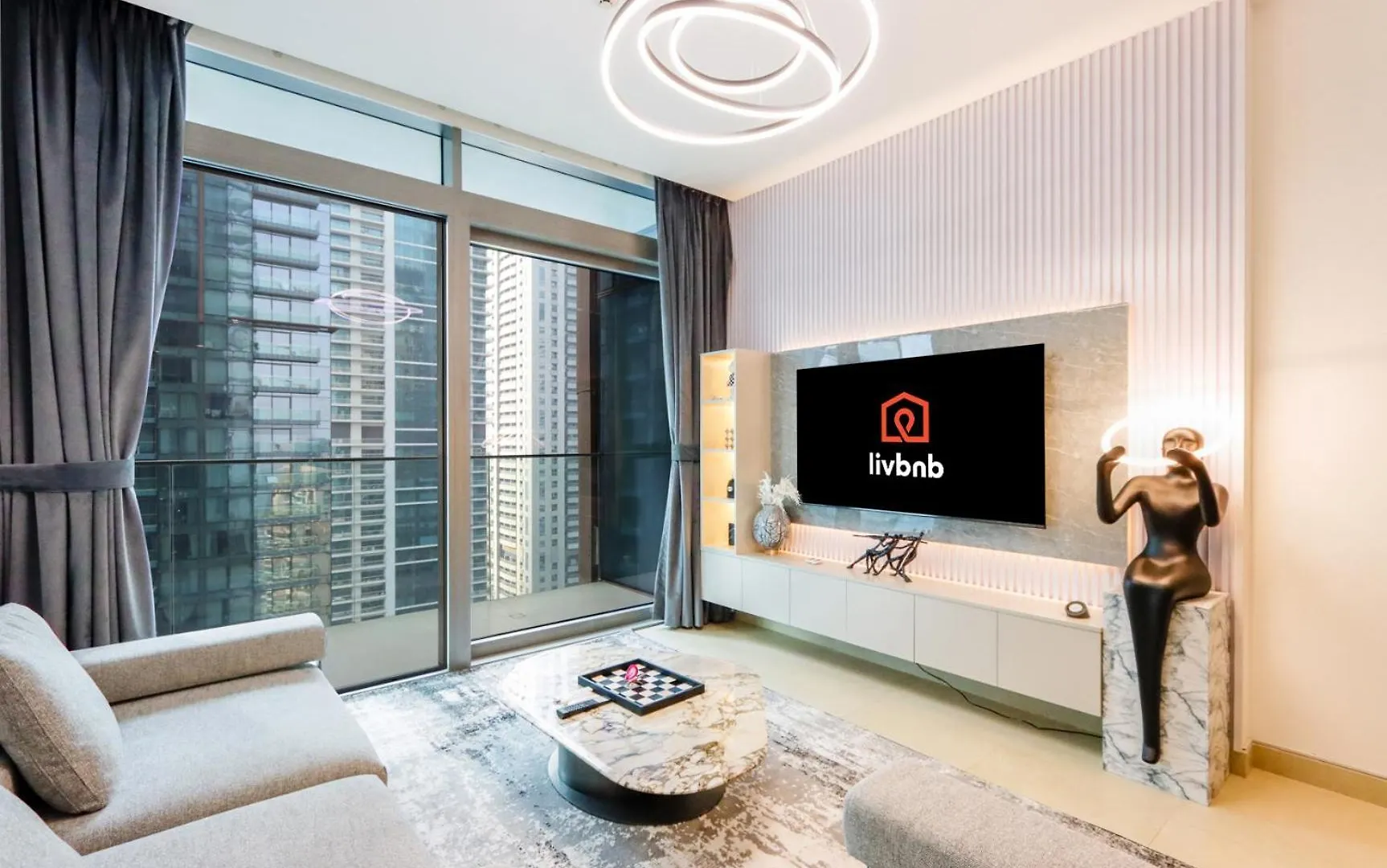 Luxury 2Br Waterfront Oasis In Marinagate - Livbnb location