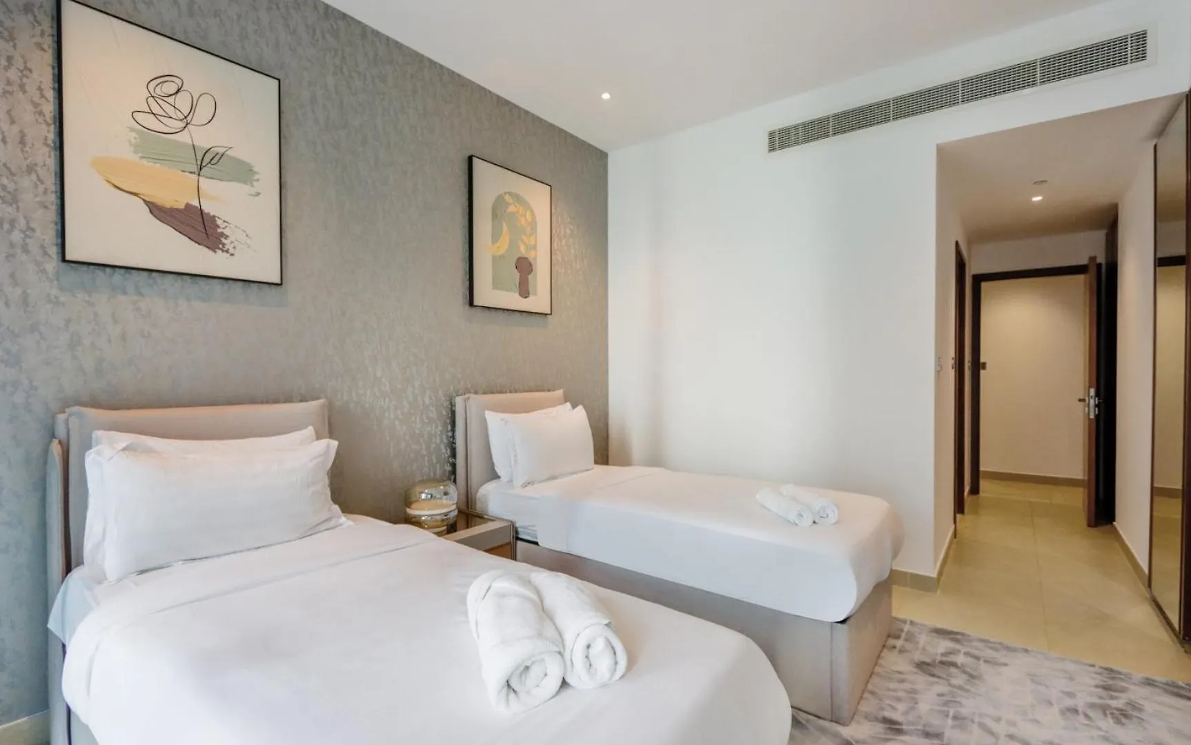 Apartment Luxury 2Br Waterfront Oasis In Marinagate - Livbnb Dubai
